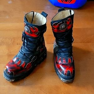New Rock Vintage boots